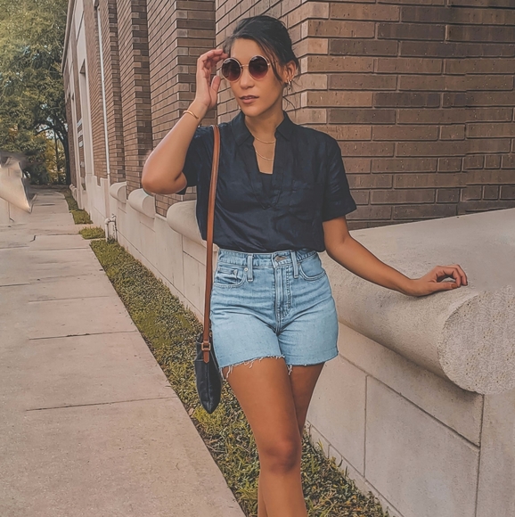 Meet your Posher, Raquel - Picture 1 of 3